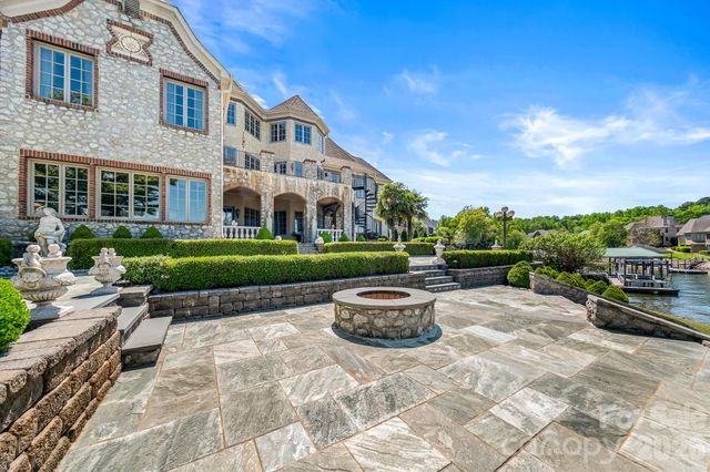 331 Ivy Arbor Circle, Rock Hill, SC 29732