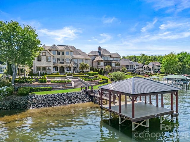331 Ivy Arbor Circle, Rock Hill, SC 29732