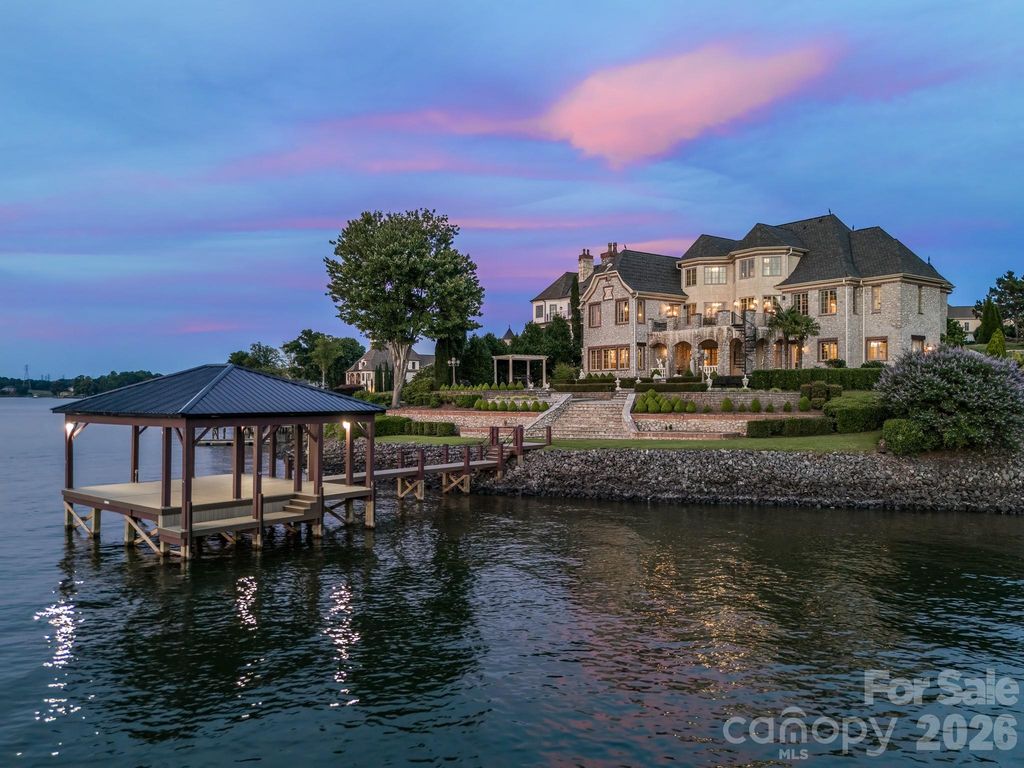 331 Ivy Arbor Circle, Rock Hill, SC 29732