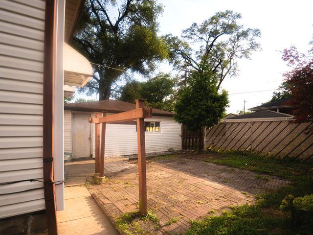 14622 Vincennes Road, Harvey, IL 60426