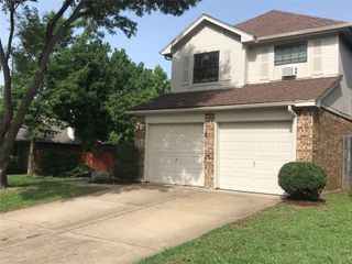 904 Sylvan Creek Drive, Lewisville, TX 75067