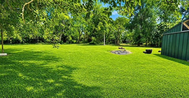 5164 County Road 181, Alvin, TX 77511