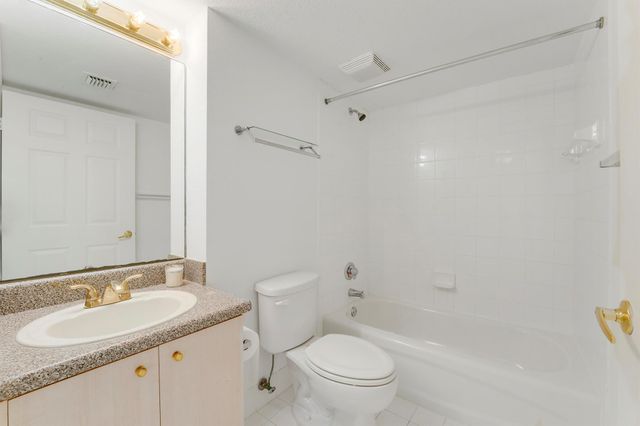 1801 N Flagler Drive 803, West Palm Beach, FL 33407