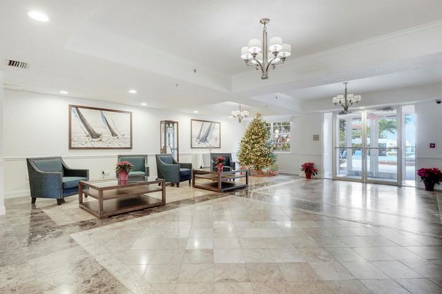 1801 N Flagler Drive 803, West Palm Beach, FL 33407