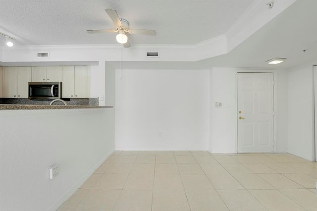 1801 N Flagler Drive 803, West Palm Beach, FL 33407