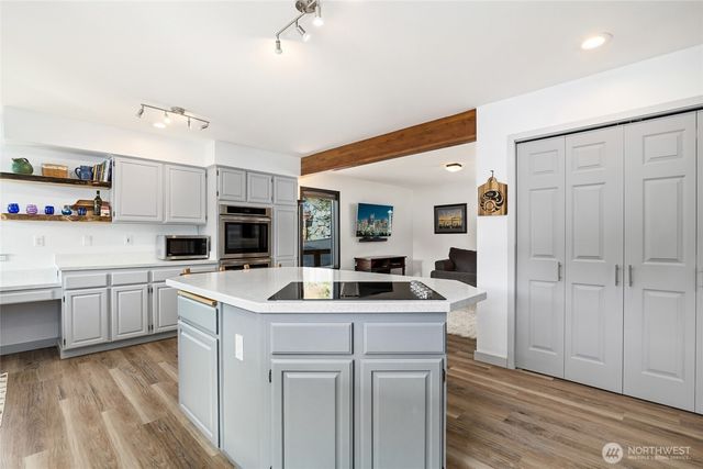 6920 179th Place NW, Stanwood, WA 98292