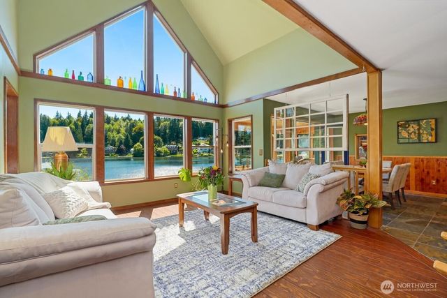 6920 179th Place NW, Stanwood, WA 98292