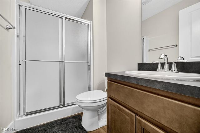 8960 Leatherleaf Drive, Columbia Station, OH 44028