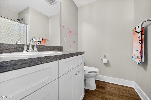 8960 Leatherleaf Drive, Columbia Station, OH 44028