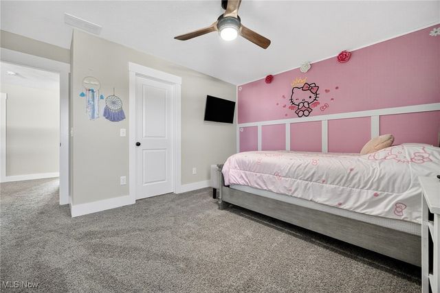 8960 Leatherleaf Drive, Columbia Station, OH 44028