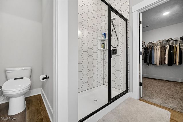 8960 Leatherleaf Drive, Columbia Station, OH 44028