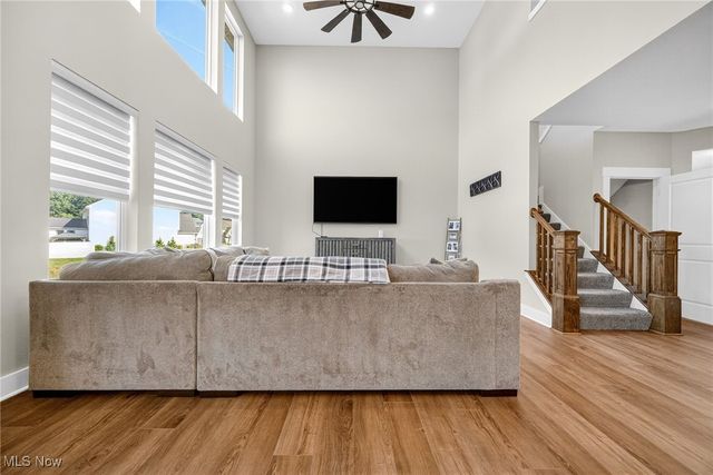 8960 Leatherleaf Drive, Columbia Station, OH 44028