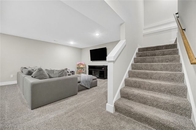 8960 Leatherleaf Drive, Columbia Station, OH 44028