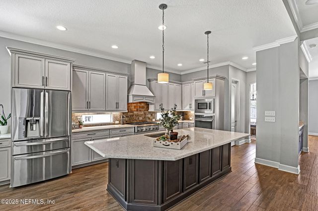168 WINSTON Court, St. Johns, FL 32259