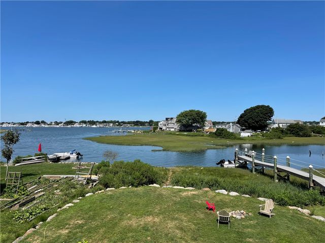 26 Conch Road, Narragansett, RI 02882