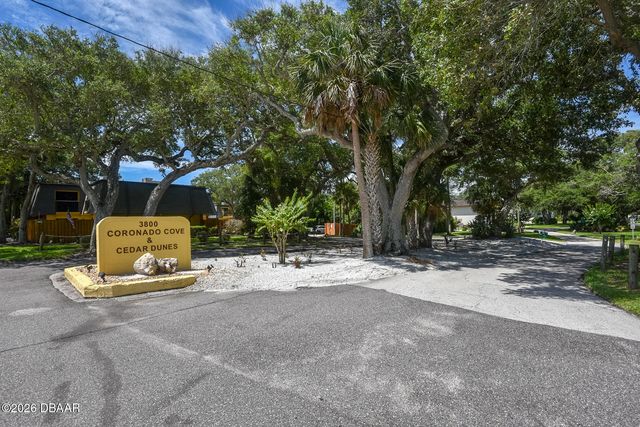3800 Saxon Dr Apt 1A, New Smyrna Beach, FL 32169