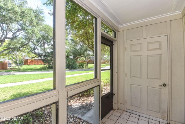 3800 Saxon Dr Apt 1A, New Smyrna Beach, FL 32169