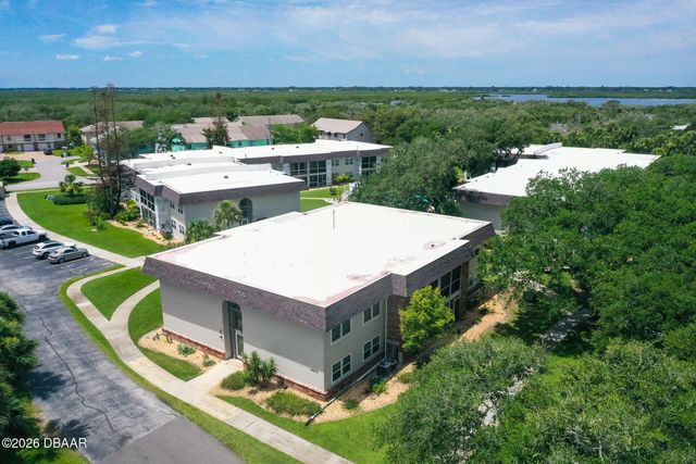 3800 Saxon Dr Apt 1A, New Smyrna Beach, FL 32169