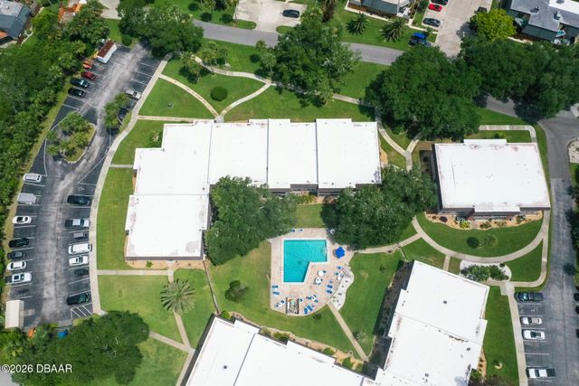 3800 Saxon Dr Apt 1A, New Smyrna Beach, FL 32169