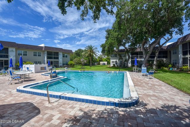 3800 Saxon Dr Apt 1A, New Smyrna Beach, FL 32169