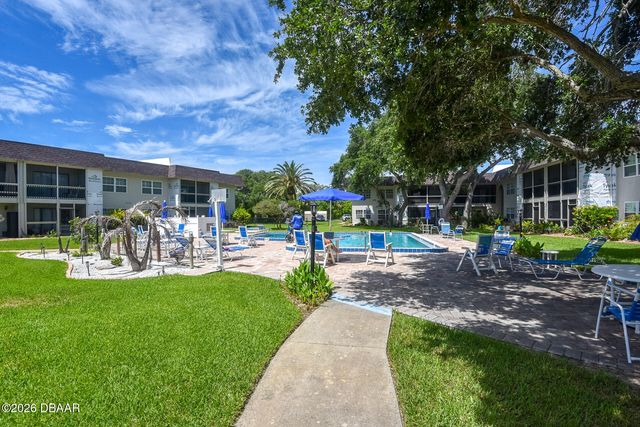 3800 Saxon Dr Apt 1A, New Smyrna Beach, FL 32169