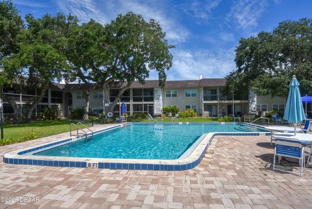 3800 Saxon Dr Apt 1A, New Smyrna Beach, FL 32169