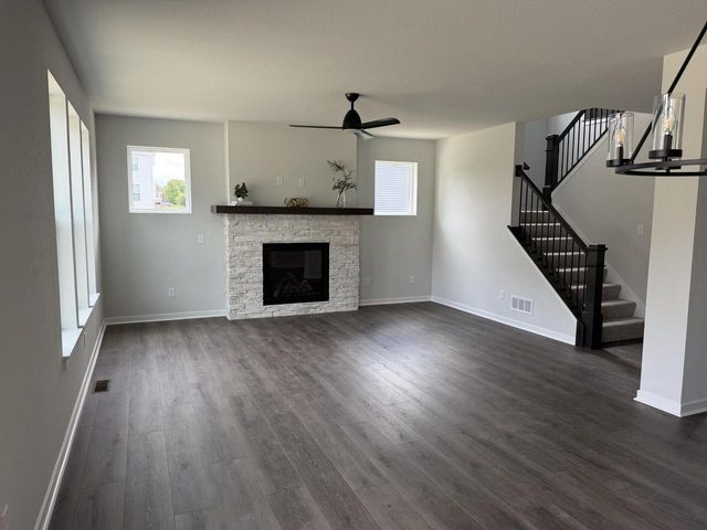 N101W16888 Tanglewood DRIVE, Germantown, WI 53022