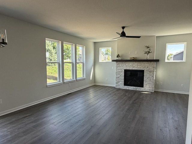 N101W16888 Tanglewood DRIVE, Germantown, WI 53022