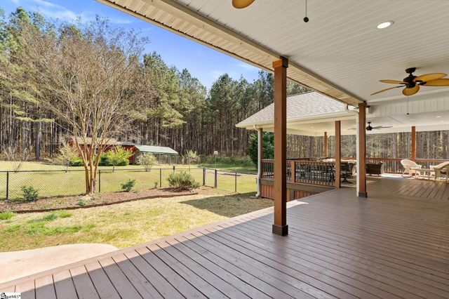 105 Greenville Church Road, Donalds, SC 29638