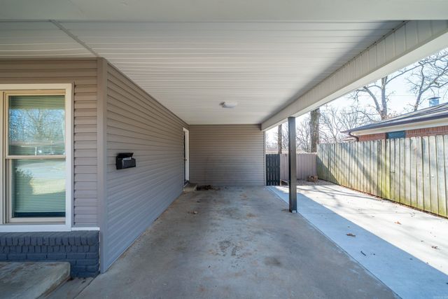 2412 Seminole Trail, North Little Rock, AR 72116