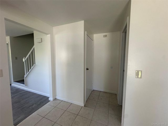 7 Maiden Lane, Ellenville, NY 12428