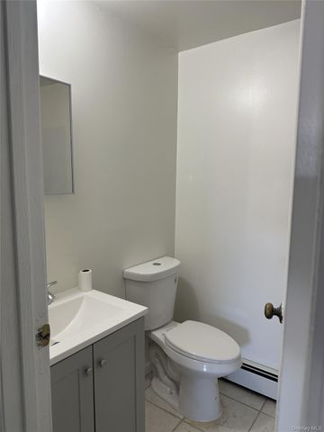 7 Maiden Lane, Ellenville, NY 12428