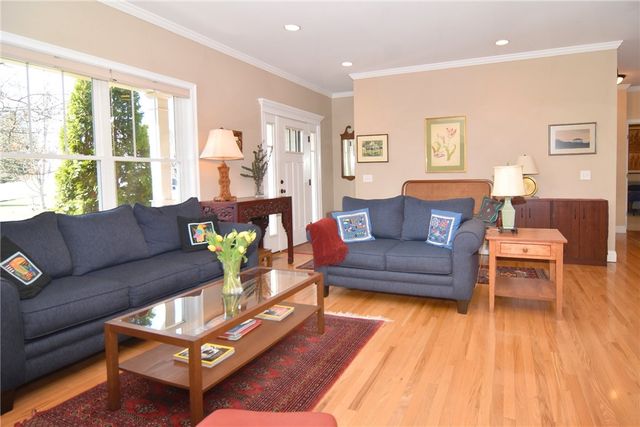 55 Teakwood Drive W, Coventry, RI 02816