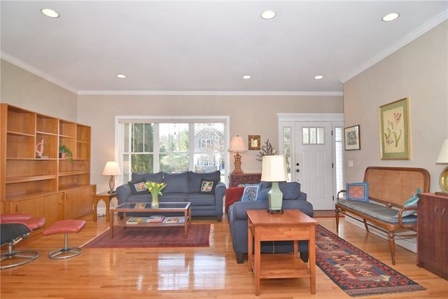 55 Teakwood Drive W, Coventry, RI 02816