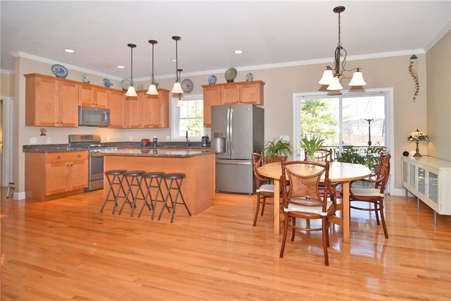 55 Teakwood Drive W, Coventry, RI 02816