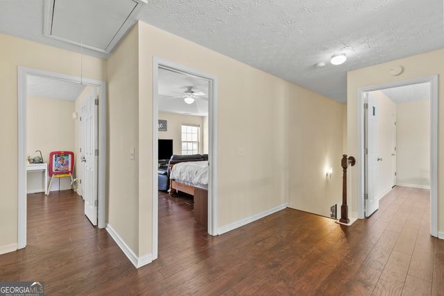 646 Hawthorn Lane, Grayson, GA 30017