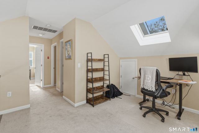 40 Oenoke Place APT 13, Stamford, CT 06907