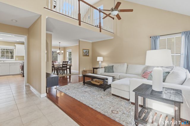 40 Oenoke Place APT 13, Stamford, CT 06907