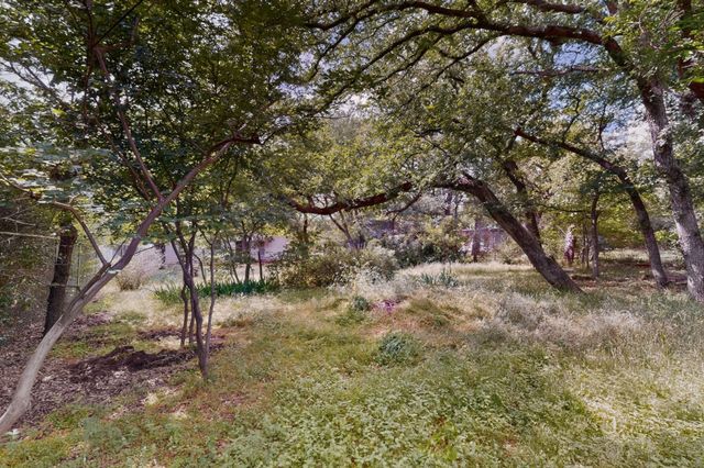 2701 Stark Street, Fort Worth, TX 76112