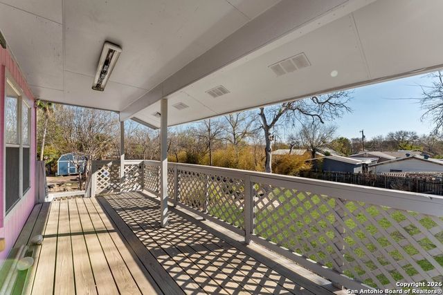 1226 Aaron Pl, San Antonio, TX 78221