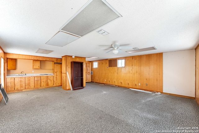 1226 Aaron Pl, San Antonio, TX 78221