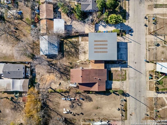 1226 Aaron Pl, San Antonio, TX 78221