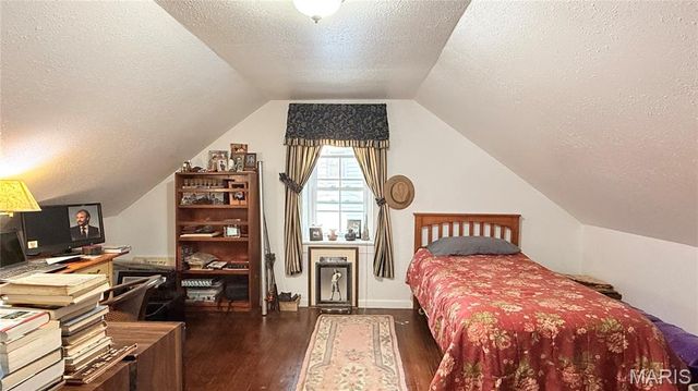 203 S Metter Avenue, Columbia, IL 62236