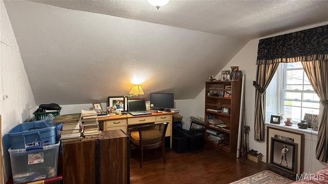 203 S Metter Avenue, Columbia, IL 62236