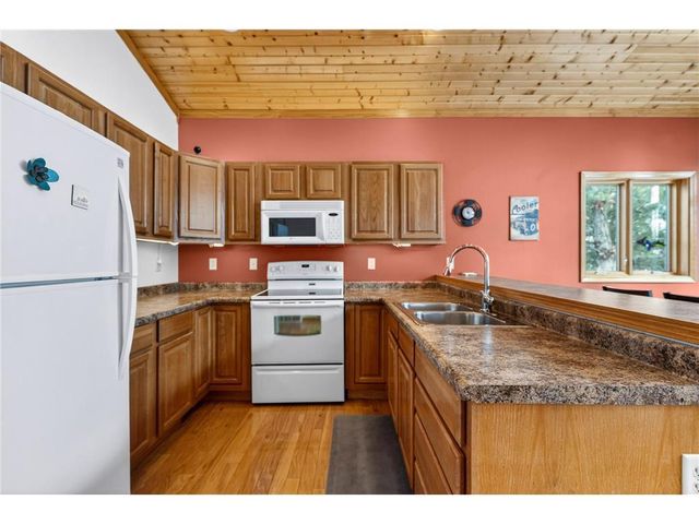 26872 Hopkins Road, Webster, WI 54893