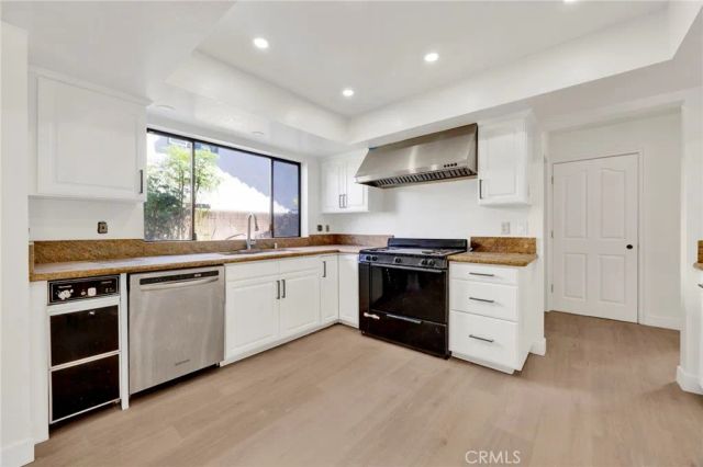 20243 Lanark Street, Winnetka, CA 91306