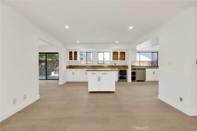 20243 Lanark Street, Winnetka, CA 91306