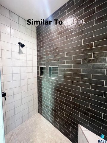 2801 S Maplewood Ave Avenue, Sioux Falls, SD 57110