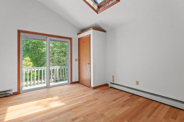 12 Baker Rd, Salisbury, MA 01952