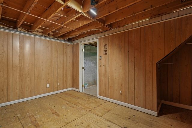 12 Baker Rd, Salisbury, MA 01952